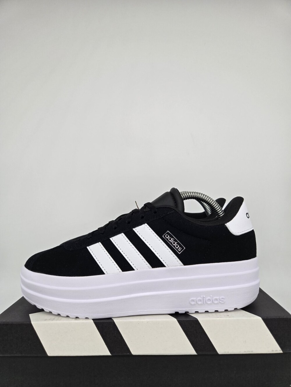 adidas Women's Vl Court Bold IH4777 Core Black Cloud White Shoes Size 8.5